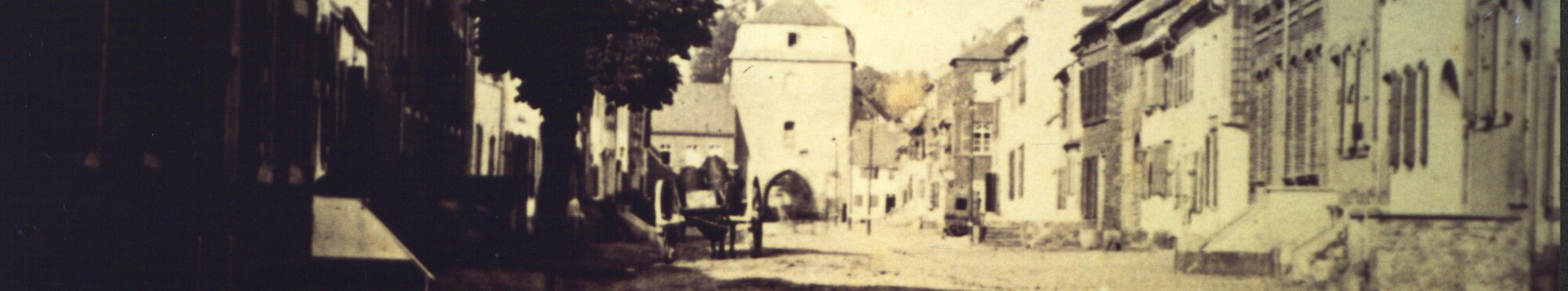 Historisches Foto mit Ansicht von Bergheim